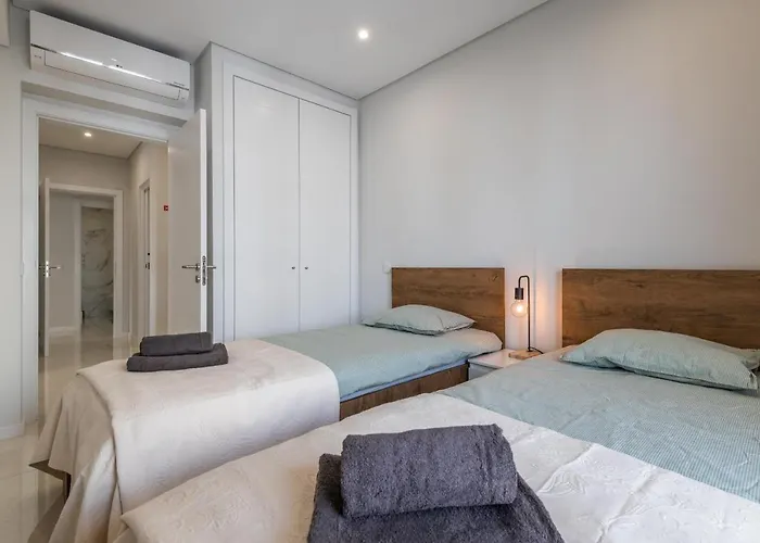 Rocha Mar By Portucasa Appartement Portimão